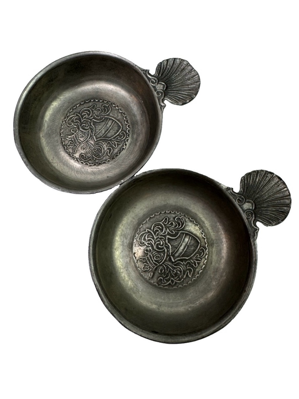 VTG Lot Of 2 Tastevin Wine Taster Shell Handle Heraldic Crest Crested 
Dish Cup